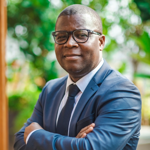 Administrateur-directeur général du Fonds Gabonais d’Investissements Stratégiques